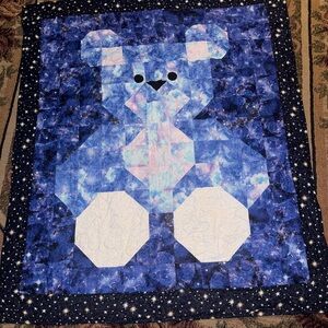 Blue and White Quilted Bear Blanket